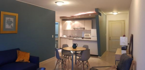 Great location, amazing views, cozy suite, one bedroom unit complete